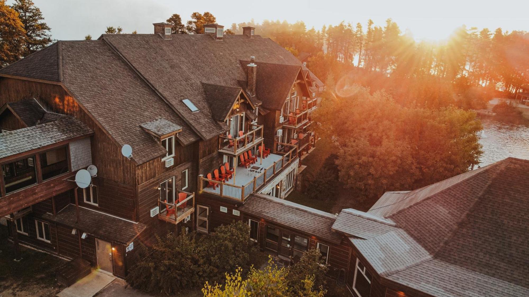 Saint-Michel Auberge Du Lac Taureau מראה חיצוני תמונה